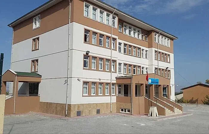 battalgazi-yibo-8-derslikli-ilkokul-yapim-işi-1