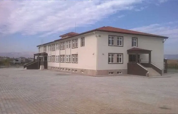 gorgu-12-derslikli-okul-yapim-isi-2