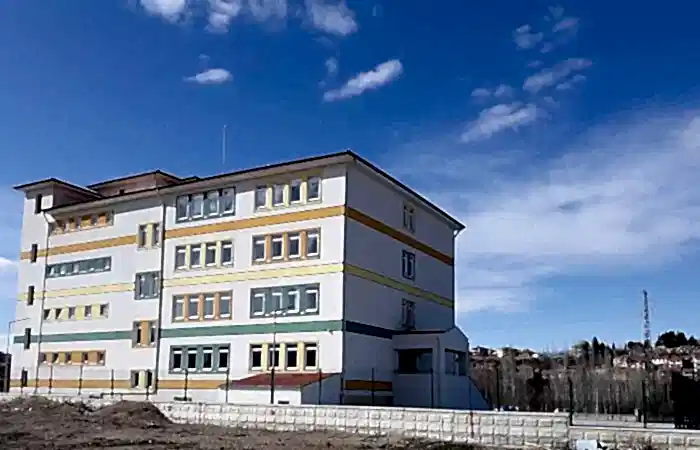 vaizpinari-8-derslikli-ilkokul-yapim-işi-6